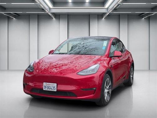 2023 Tesla Model Y Long Range Dual Motor All-Wheel Drive