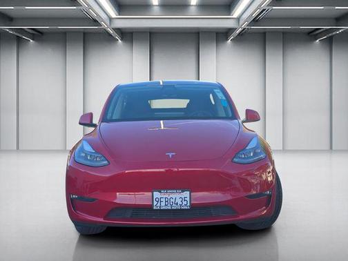 2023 Tesla Model Y Long Range Dual Motor All-Wheel Drive