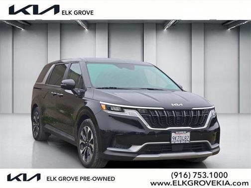 2024 Kia Carnival EX