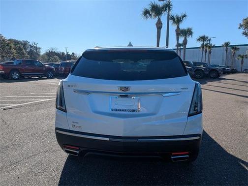 2022 Cadillac XT5 Sport