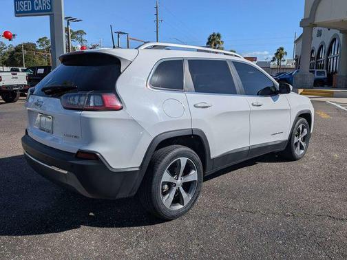 Bright White Clearcoat 2020 Jeep Cherokee Limited