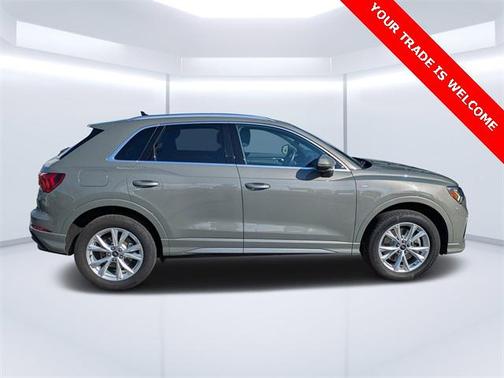 2024 Audi Q3 Premium 45 TFSI S line quattro Tiptronic