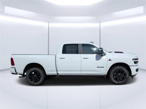 2025 RAM 2500 Laramie Crew Cab 4x2 6'4' Box