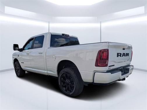 2025 RAM 2500 Laramie Crew Cab 4x2 6'4' Box