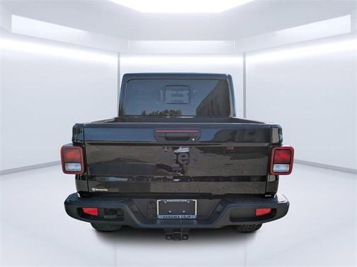 2025 Jeep Gladiator Nighthawk
