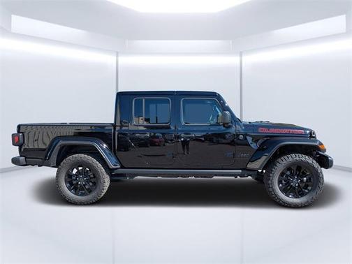 2025 Jeep Gladiator Nighthawk