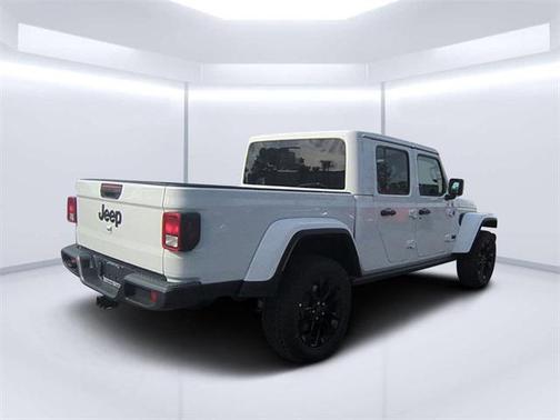 2025 Jeep Gladiator Nighthawk