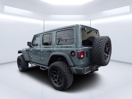 Anvil Clearcoat 2025 Jeep Wrangler Willys