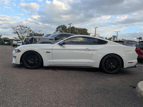 2022 Ford Mustang GT Premium