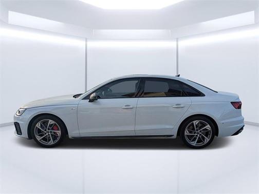 2022 Audi A4 Prestige 45 TFSI S line quattro S tronic