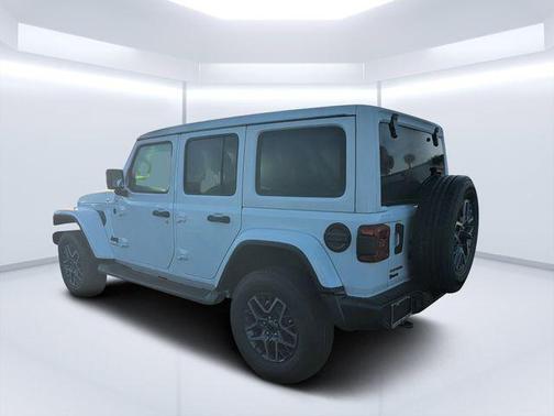 2026 Jeep Wrangler 4-Door Sahara 4x4