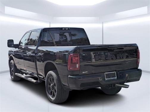 2025 RAM 2500 Laramie Crew Cab 4x2 6'4' Box