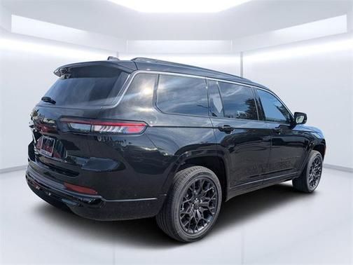 2026 Jeep Grand Cherokee L Summit