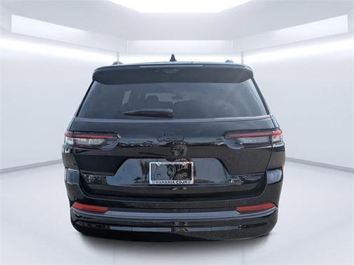 2026 Jeep Grand Cherokee L Summit