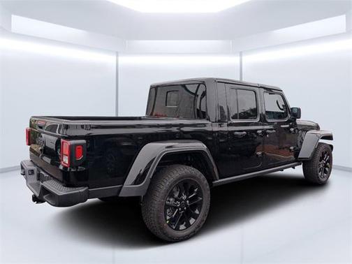 2025 Jeep Gladiator Nighthawk