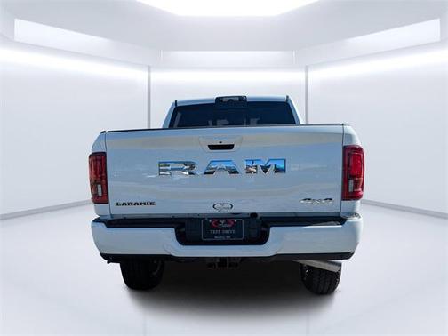 2025 RAM 2500 Laramie Crew Cab 4x4 6'4' Box