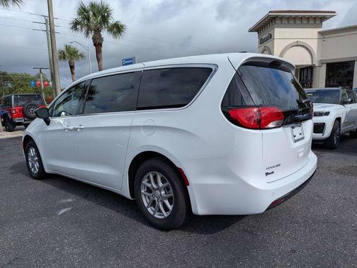 Bright White Clearcoat 2026 Chrysler Voyager LX