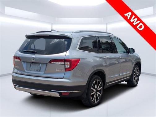 2020 Honda Pilot Touring 8-Passenger
