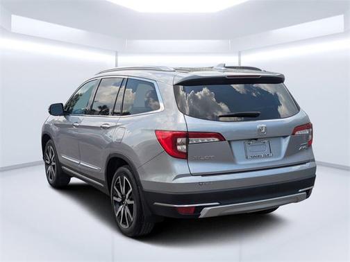 2020 Honda Pilot Touring 8-Passenger