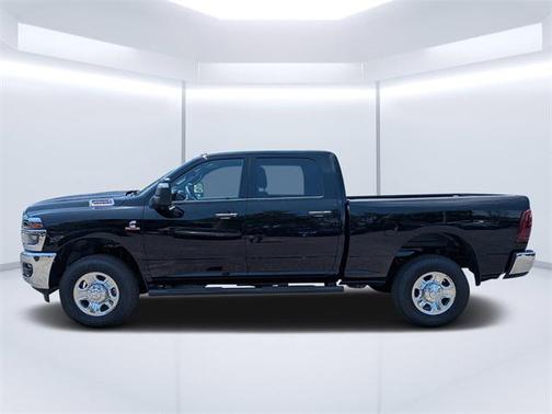 2025 RAM 2500 Tradesman Crew Cab 4x4 6'4' Box