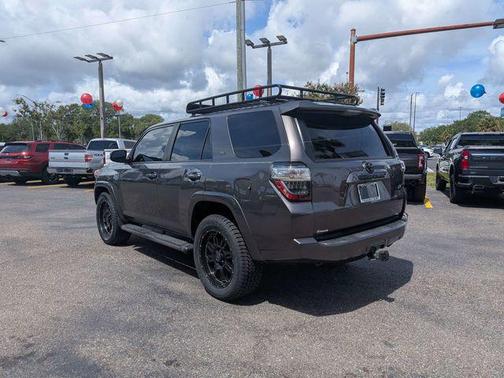 Magnetic Gray Metallic 2016 Toyota 4Runner SR5