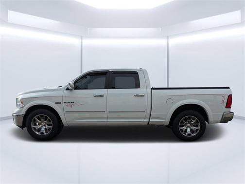 2019 RAM 1500 SLT