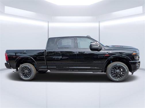 2026 RAM 2500 Limited Mega Cab 4x4 6'4' Box