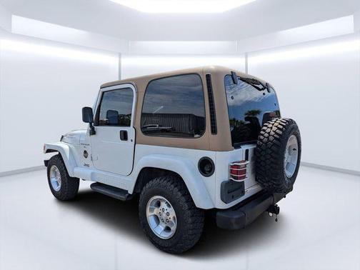 White 2000 Jeep Wrangler Sahara