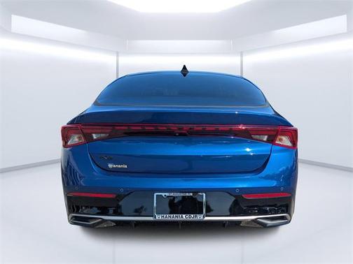 2022 Kia K5 EX