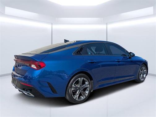 2022 Kia K5 EX