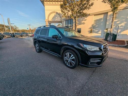 2022 Subaru Ascent Limited 8-Passenger