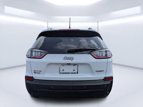 Bright White Clearcoat 2021 Jeep Cherokee Latitude Plus