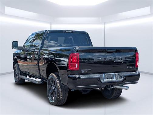 2025 RAM 2500 Big Horn Crew Cab 4x4 6'4' Box