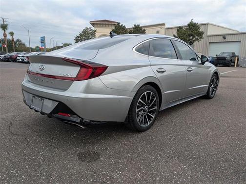 2021 Hyundai SONATA Limited
