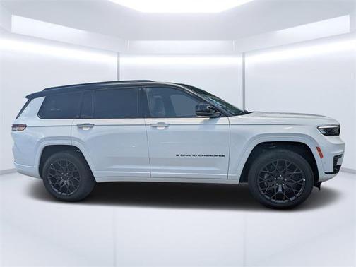 2025 Jeep Grand Cherokee L Summit Reserve