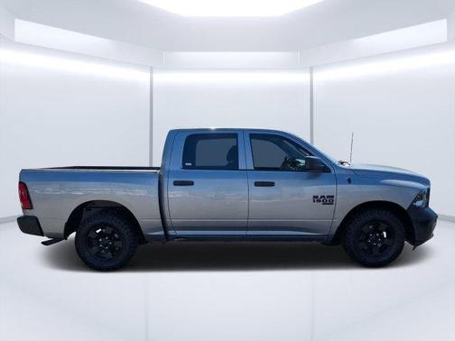 Billet Silver Metallic Clearcoat 2022 RAM 1500 Tradesman