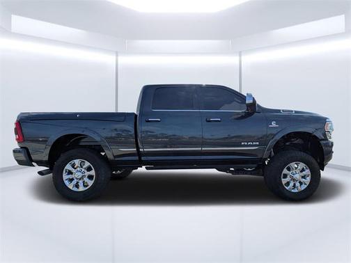 2019 RAM 2500 Limited Crew Cab 4x4 6'4' Box