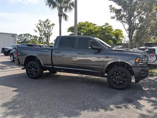 2021 RAM 2500 Limited Crew Cab 4x4 6'4' Box