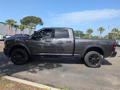 2021 RAM 2500 Limited Crew Cab 4x4 6'4' Box