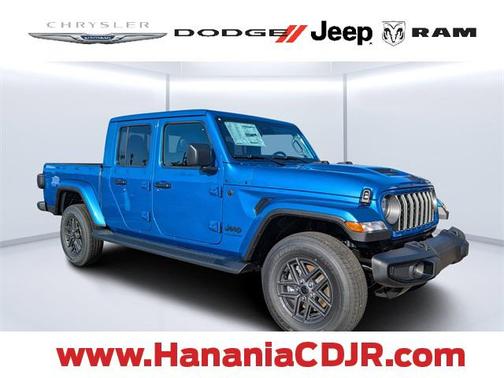 2025 Jeep Gladiator Sport S