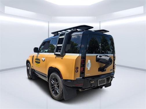 2023 Land Rover Defender 90 X-Dynamic SE