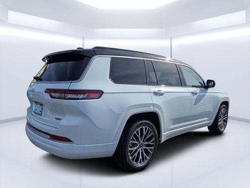Bright White Clearcoat 2026 Jeep Grand Cherokee L Summit