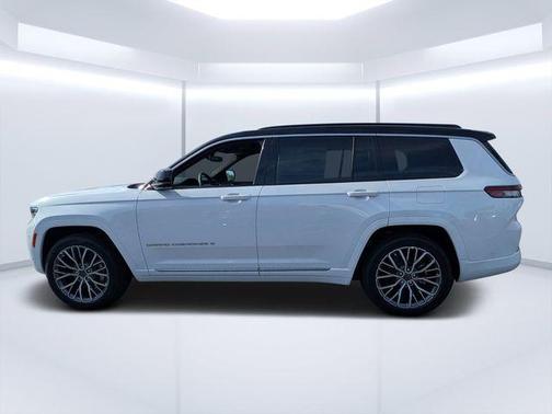 Bright White Clearcoat 2026 Jeep Grand Cherokee L Summit