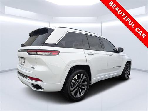 2023 Jeep Grand Cherokee Overland
