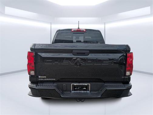 2023 Chevrolet Colorado WT