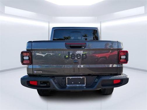 2025 Jeep Gladiator Sport S