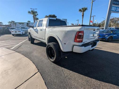 2022 RAM 3500 Limited Mega Cab 4x4 6'4' Box