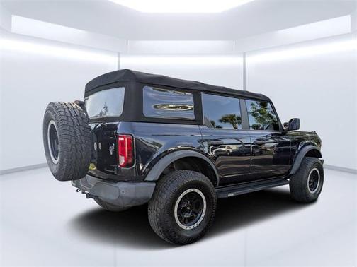 2021 Ford Bronco Base