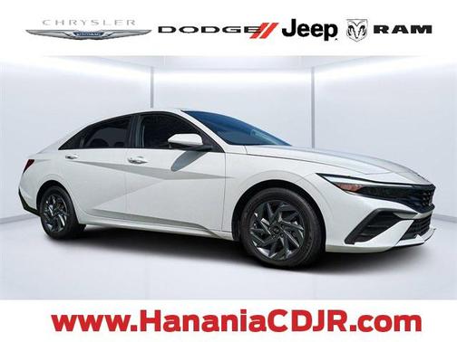 2024 Hyundai ELANTRA SEL