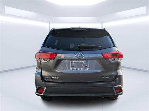 2018 Toyota Highlander Limited Platinum